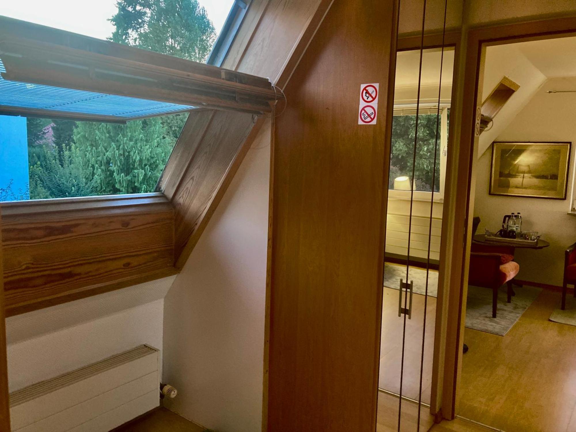 Privatzimmer Am Volkspark - Naehe Arenen Und Trabrennbahn Hamburg Dış mekan fotoğraf